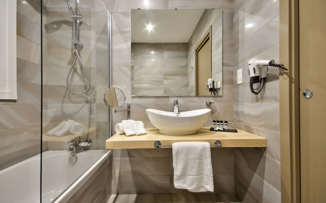 The British Suites