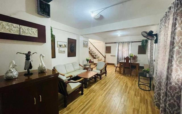 1193 Pinehall Farm Rizal