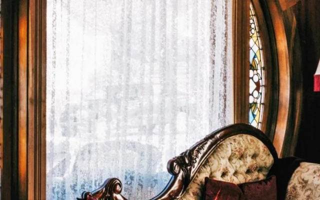 Grand Avenue Bed and Breakfast