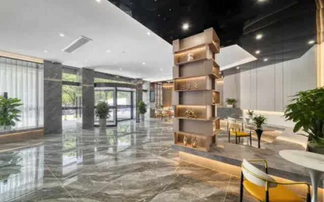 Aifeel Hotel