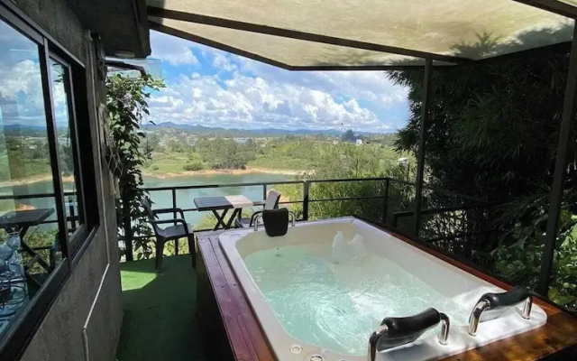 Suite Gold Rocks Glamping