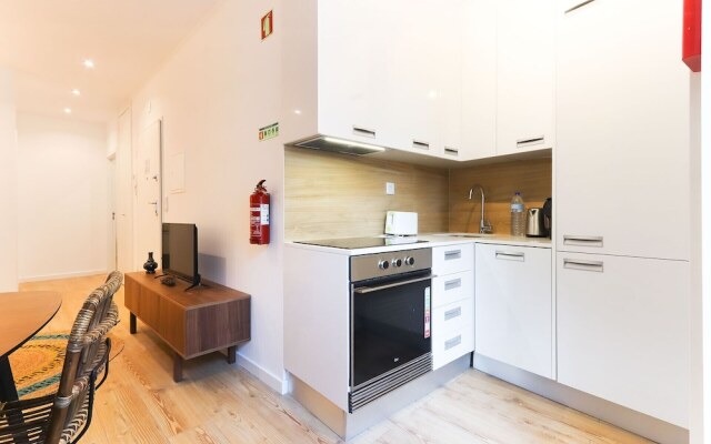 Alfama Elegant by Homing
