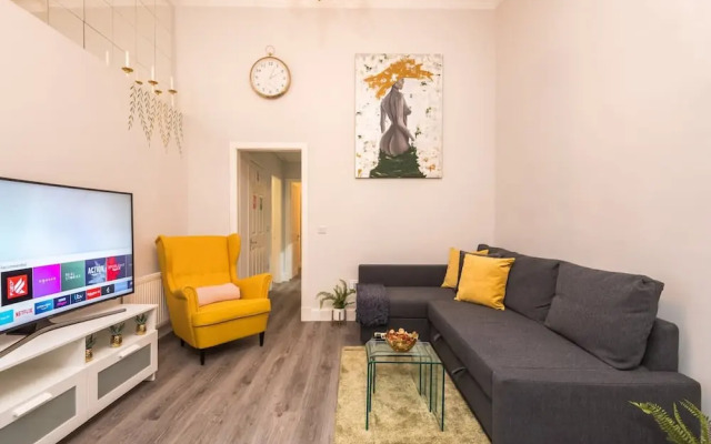 1bed-ground Fl -private Entrance