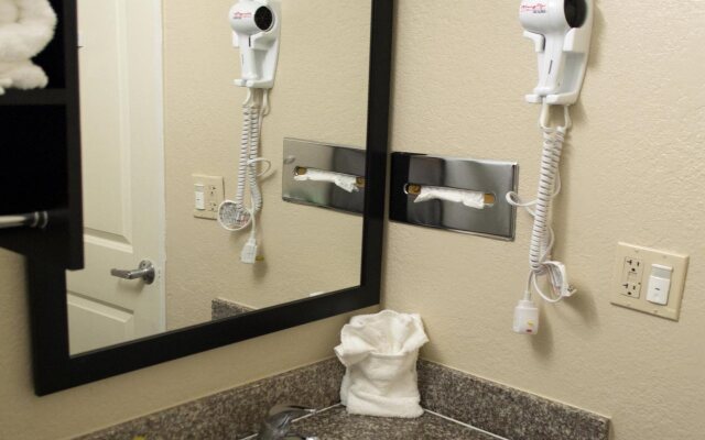 Regency inn and Suites