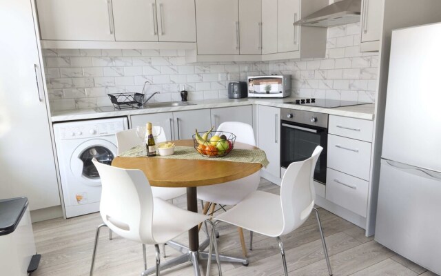 Urban Heaven - 6 Sleeper in the Heart of Bricklane