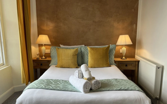 St Cuthbert St Royal Suites