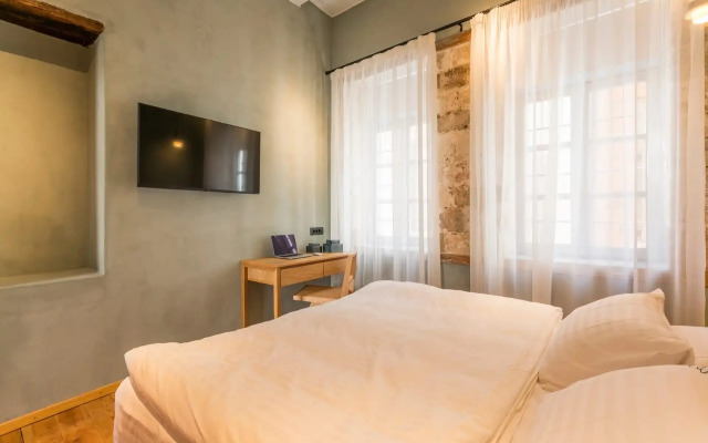 Full House Residence Chania