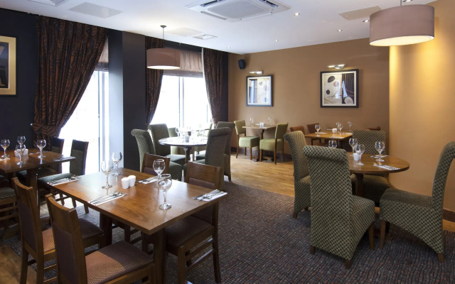 Premier Inn London Ealing