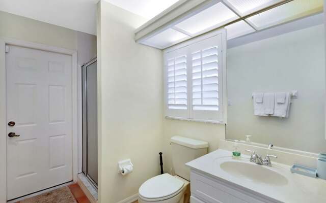 Colonial Home #12972