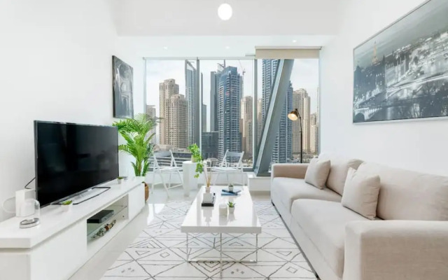 Exquisite 1 Bedroom Marina View