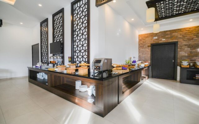 White Lotus Hotel
