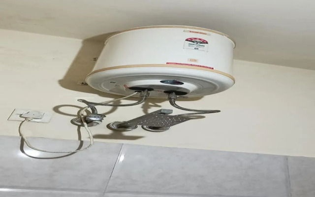 Staygo Hotel Near Haridwar Railway station