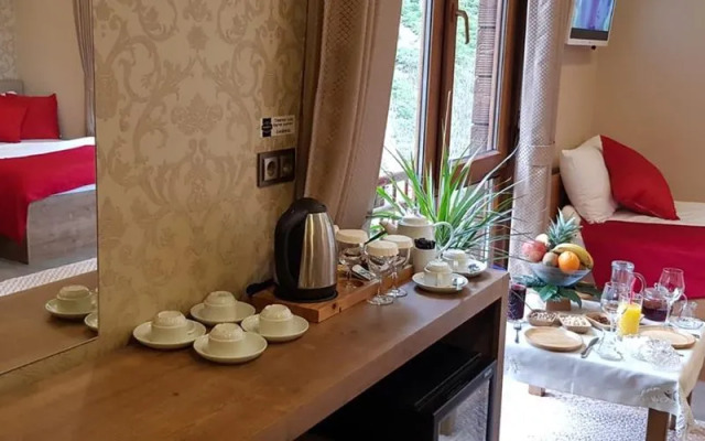 Hanedan Suit Hotel