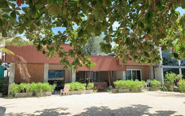 Dang Sea Beach Bungalow