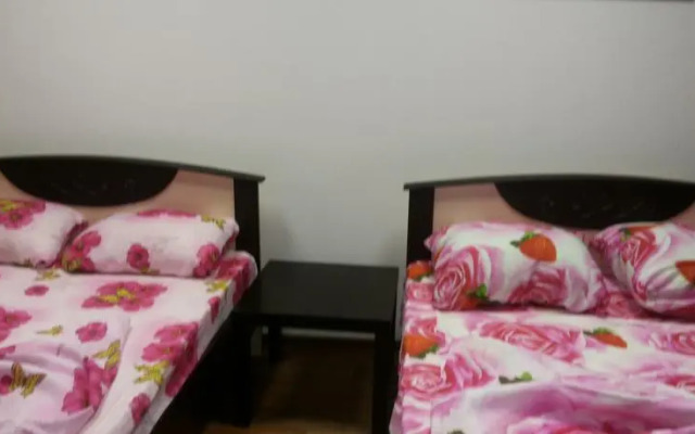 На Екатерининской 122