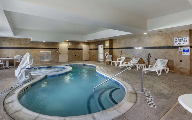 Comfort Suites Plano - Dallas North