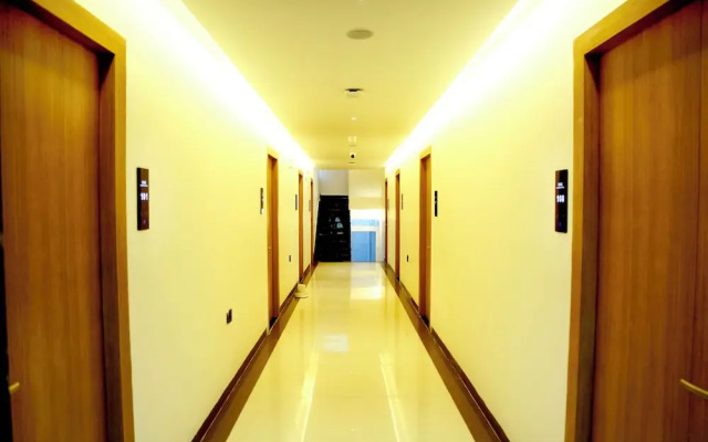 Oak Business Hotel