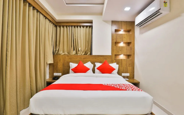 OYO 22673 Hotel Suncity