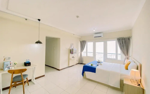 Relaxing Studio (No Kitchen) At Grand Palace Kemayoran Apartment