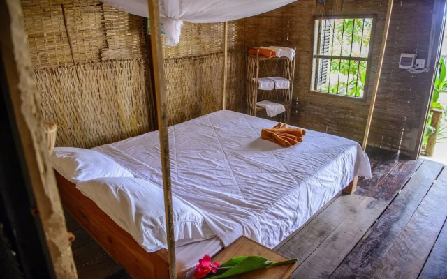 Ananas Beach Bungalows