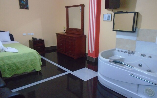 Platinum Class Hostal