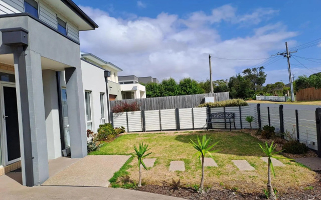 Rosebay Walk To The Foreshore