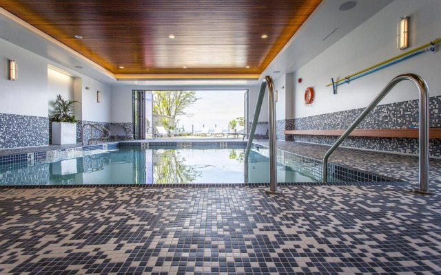 Qualicum Beach Inn