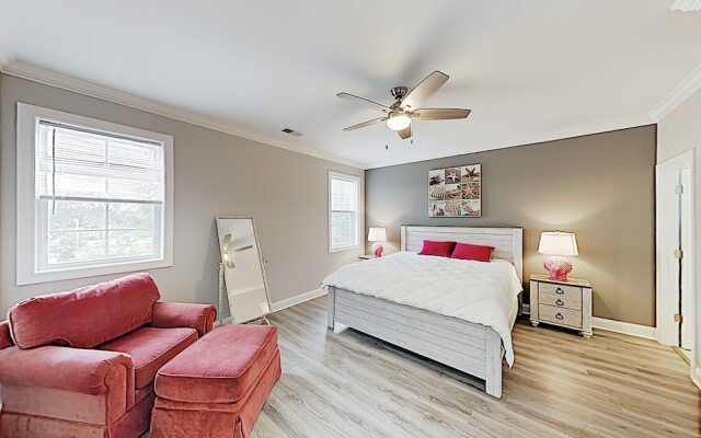 Brand-new W/ Pool & Theater -- Near Beach! 6 Bedroom Home