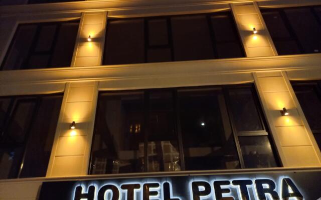 Petra Hotel Tuzla