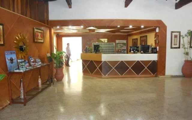 Hotel Tropical