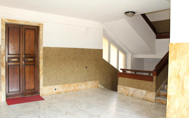 Art Apartment Stazione B