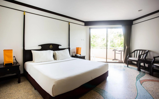 Golden Beach Resort