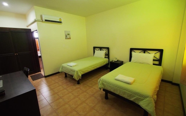 The Rich Residence – Guest Rooms – Nakhon Sawan