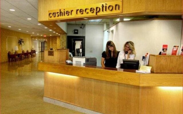 Stratford Hotel and Conference Center