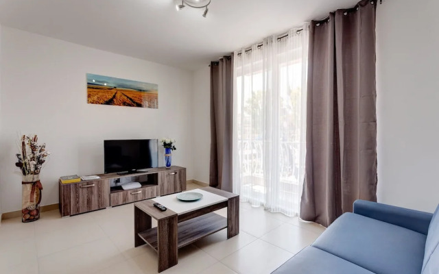 Gorgeous 1BR Apartment Close to Amenities