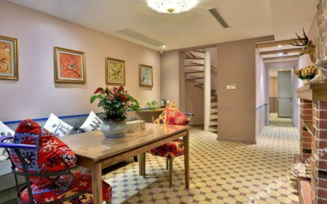 珑璟心情民宿(西湖林语店)