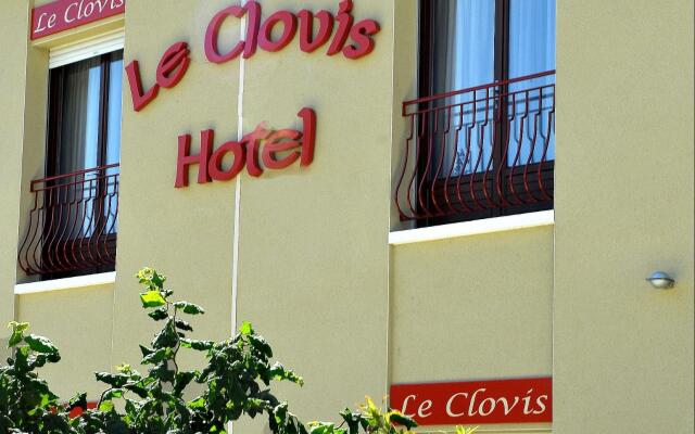 Logis Le Cheval Blanc et Clovis