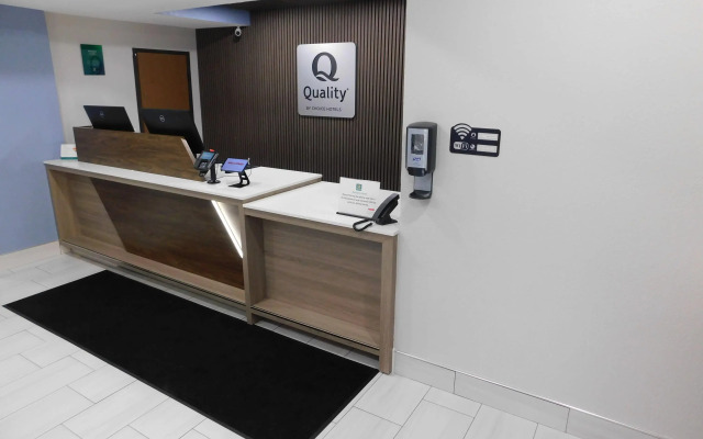 Quality Inn Pontiac