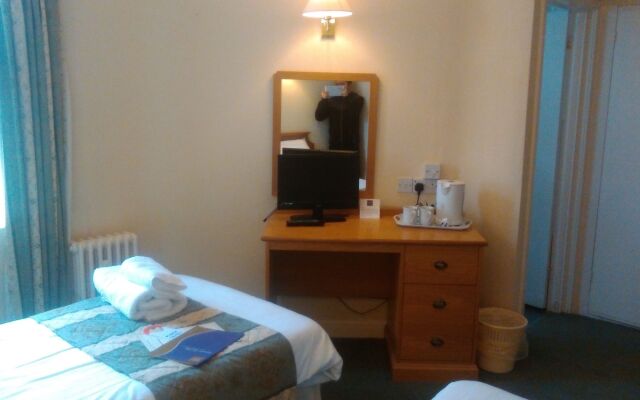 Monarch Hotel
