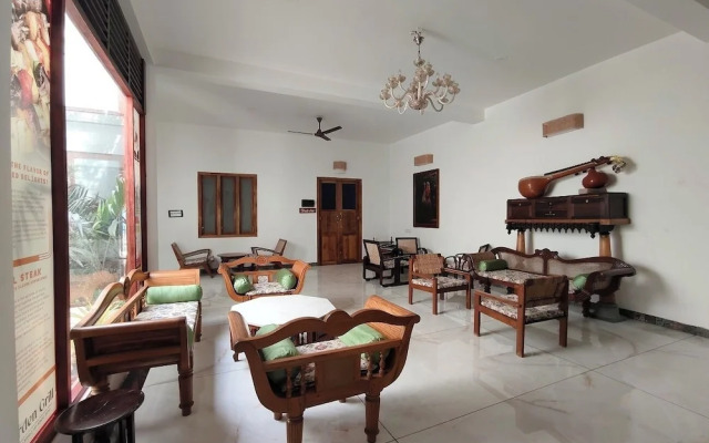 Bel Abri Colonial Living