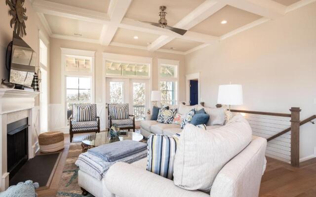 Oki Dokey by Oak Island Accommodations