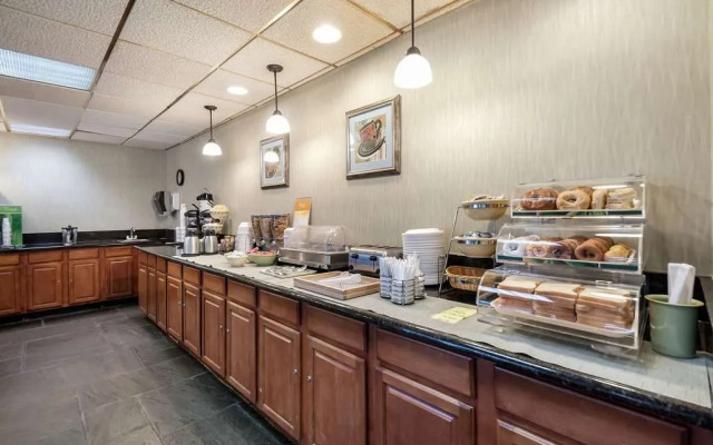 Quality Inn & Suites