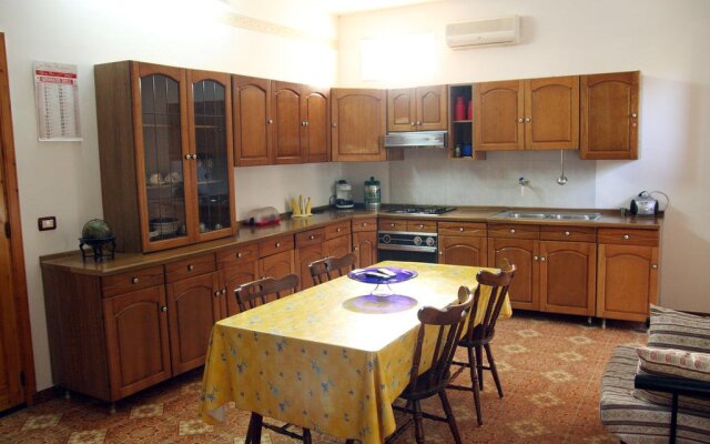 Bed & Breakfast Villa Robinia Massafra