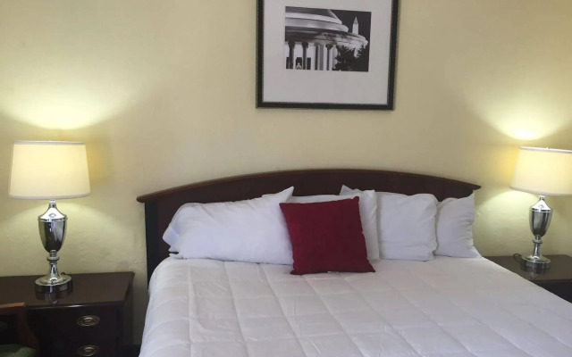 Family Inn