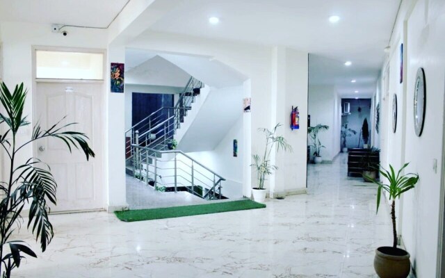 Hotel Noida Stay
