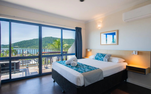 Coral Sea Vista Apartments