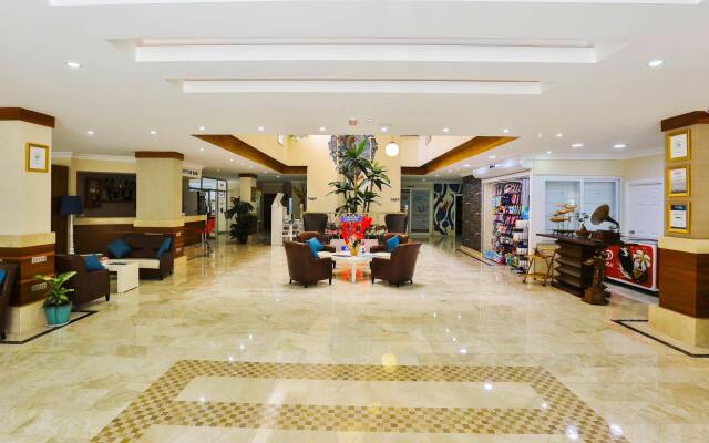 Club Big Blue Suit Hotel - All Inclusive