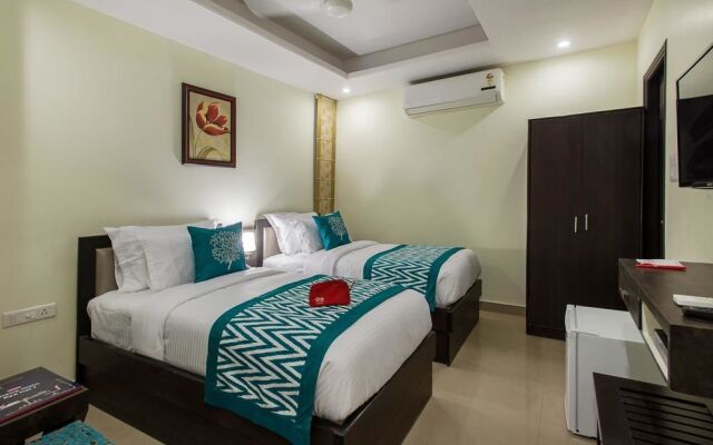 OYO 744 Hotel Vachi Inn