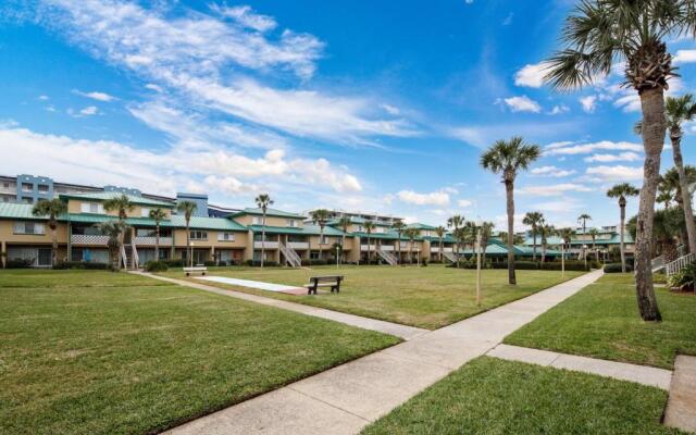 Seaspray Condos 113B
