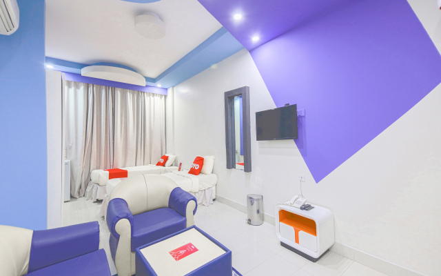 Palette Muscat Al Bayrahaa Hotel